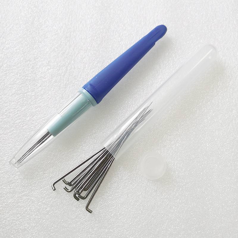 S-3 + 10 PINS + SMALL SYRINGES